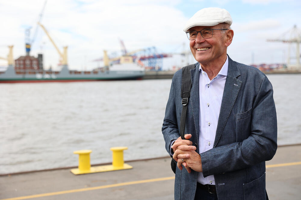 Friedrich Mewis am Hafen © Kathrin Pohlmann/DBU