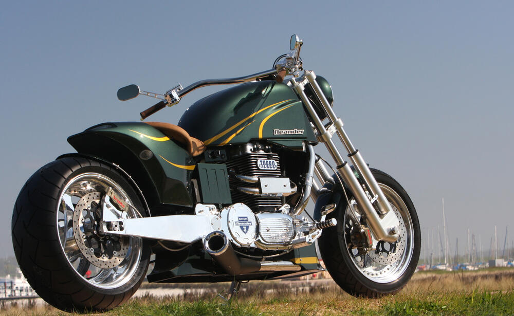 Neander Motors &copy; Neander Motors