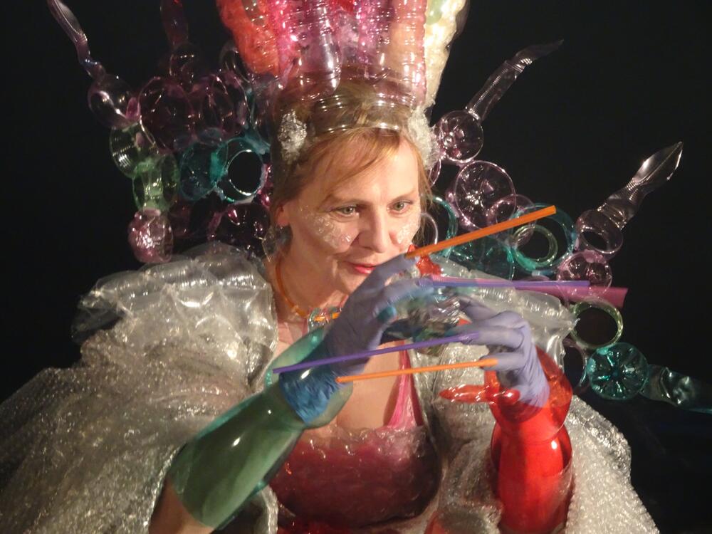 Palstikqueen © Parlament der Fische