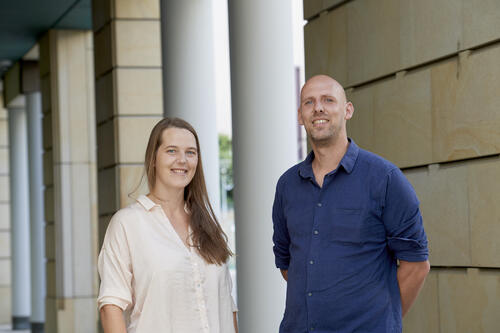 Das Gründungsteam: Lea Schücking und Daniel Meyer © Science4Life