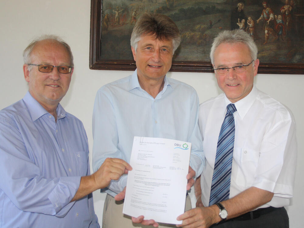 Übergabe Bewilliungsbescheid Masterplan &copy; Sarath Parri, Kloster Benediktbeuern