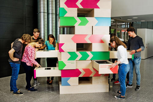 Ausstellung MenschenWelt - Turm © DBU/Münch