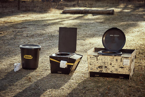 Die Trockentoilettenprodukte von Goldeimer © Jessica Zumpfe