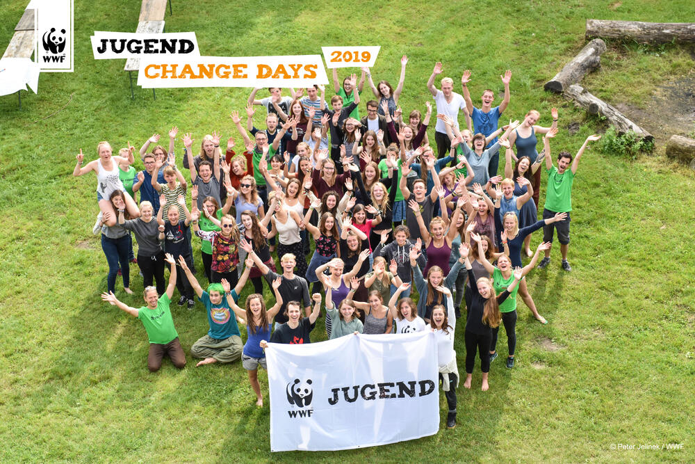 32698 Festival Change Days © Peter Jelinek/WWF