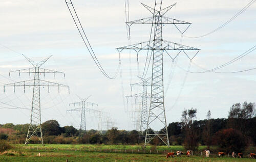 Stromtrasse &copy; piclease/Christof Martin