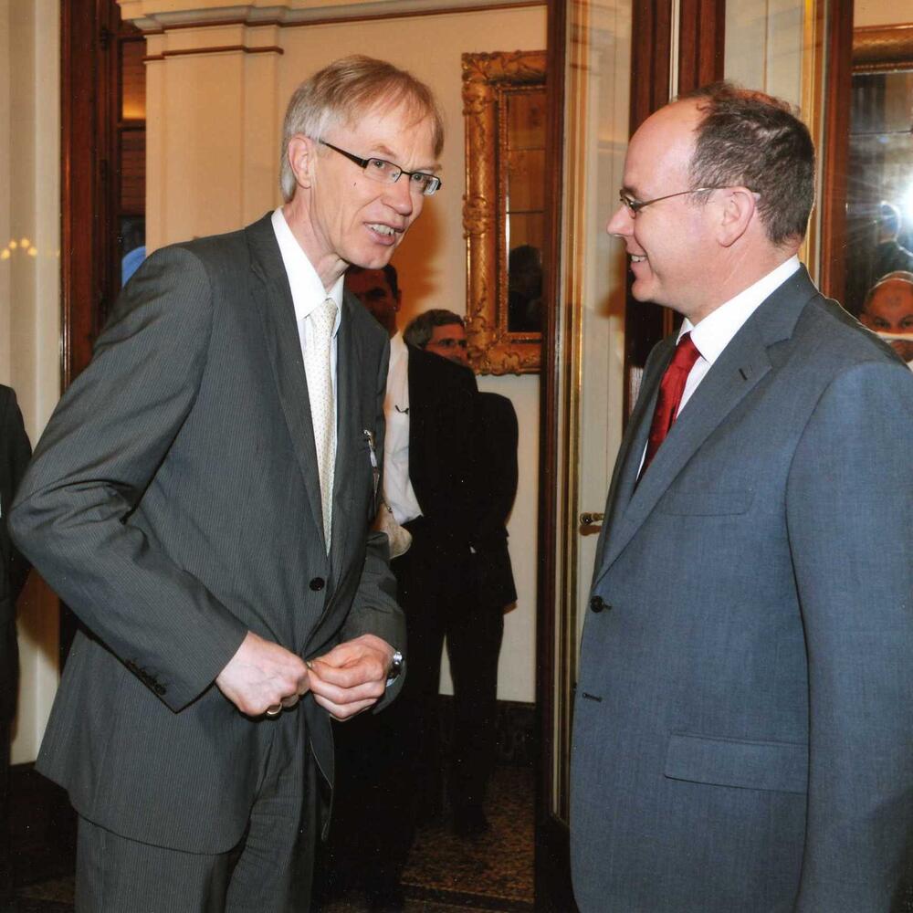 Dr. Ulrich Witte, DBU, (li.) im Gespräch mit Prince Albert von Monaco (re.). 