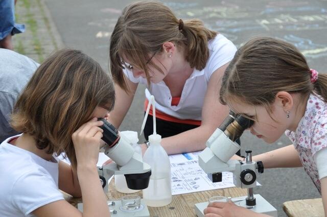 Experimentieren mit dem kühlen Nass ist im Rahmen von Führungen erwünscht. 