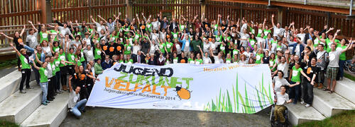Gruppenfoto vom Jugendkongress Biodiversität 2014 © Deutsche Bundesstiftung Umwelt/Peter Himsel