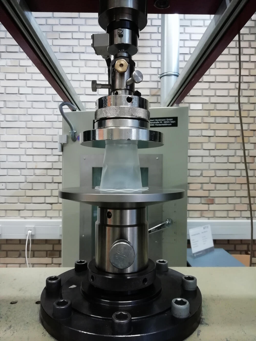 Versuchsaufbau Stauchdruck © CONSTAB GmbH