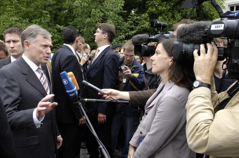 Im Blickpunkt medialen Interesses: Bundespräsident Horst Köhler bei der Woche der Umwelt. 
