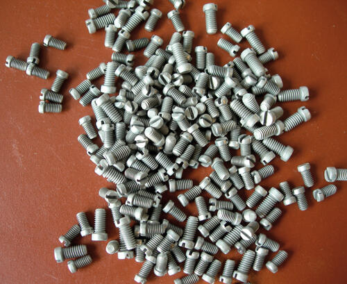 Aluminium beschichtete Schrauben 