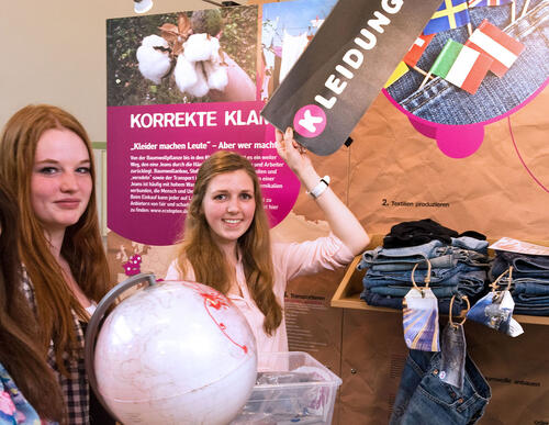 DBU-Ausstellung KonsumKompass: Kleidung  