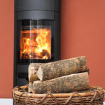 Heating with wood © Marco2811 - Fotolia.com