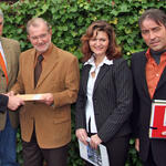 Bewilligungsübergabe Feldhaus Klinker 