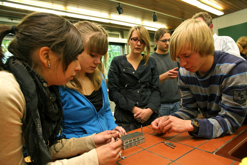 Grundlagen der Werkstoffentwicklung 