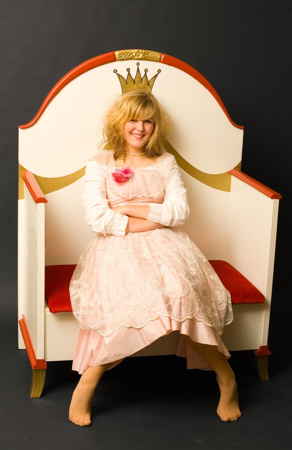 ReUseNetzwerk, Gebrauchtmöbel &copy; Lutz Kampert