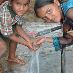 Sichere Wasserquelle Indien &copy; terre des hommes