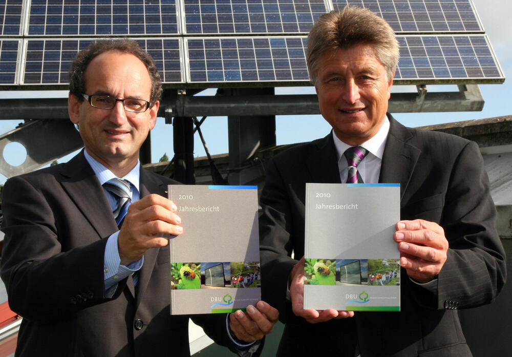 Vorstellung Jahresbericht 2010 