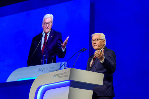 Bundespräsident Steinmeier am Rednerpult © Peter Himsel | DBU