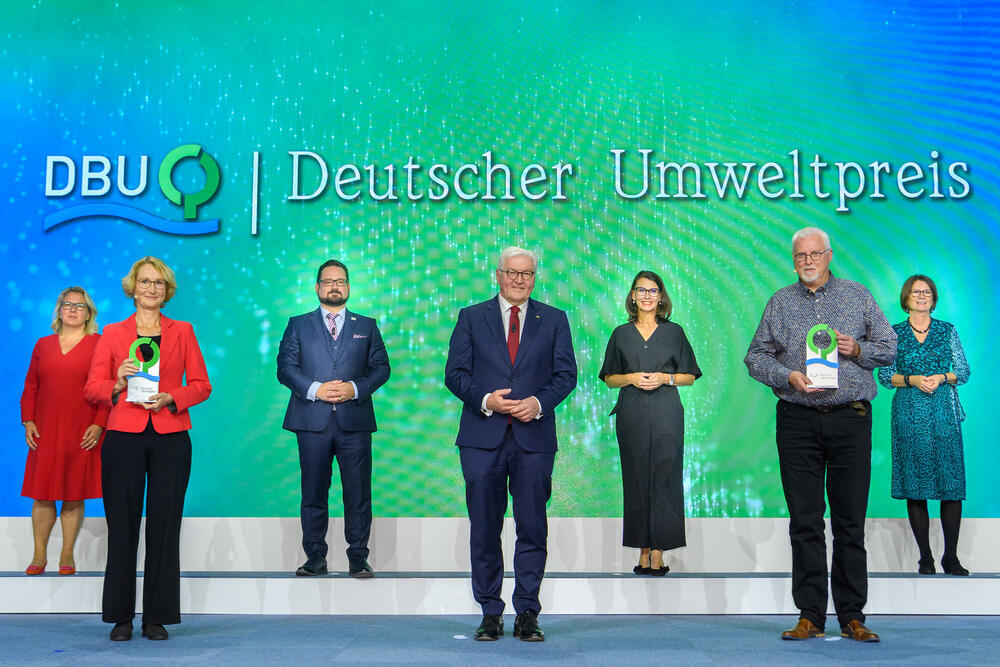 Familienfoto beim Deutschen Umweltpreis © Peter Himsel | DBU
