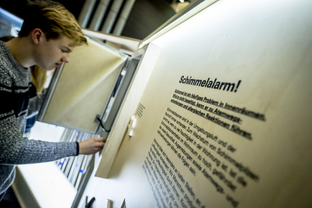 Vortrag zur Ausstellung „Planet Gesundheit“  © Aileen Rogge/DBU 