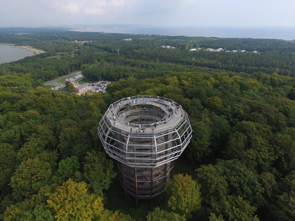 Naturerbe Zentrum Rügen - Aussichtsturm © Ralf Eppinger