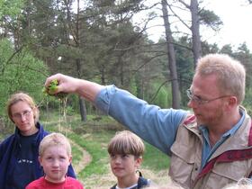 Moorschutz mit Kindern des NABU Hambergen 