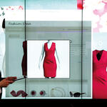 Avatar übernimmt Anprobe © Assyst GmbH