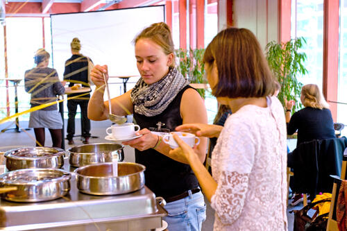 Nachhaltige Verpflegung von Jugendgruppen &copy; Michael Münch/DBU