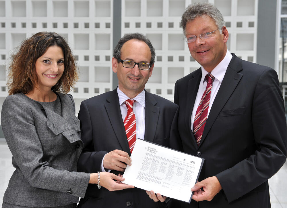 Karin Soellner, Michael Dittrich und Dr. Wolfgang Engshuber © argum