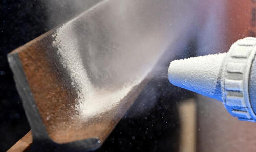 Strahlen mit Eispartikel  © Jan-Peter Kasper/FSU