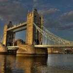 Touristenmagnet: die Tower Bridge in London  &copy; Robin T. Backes/pixelio.de