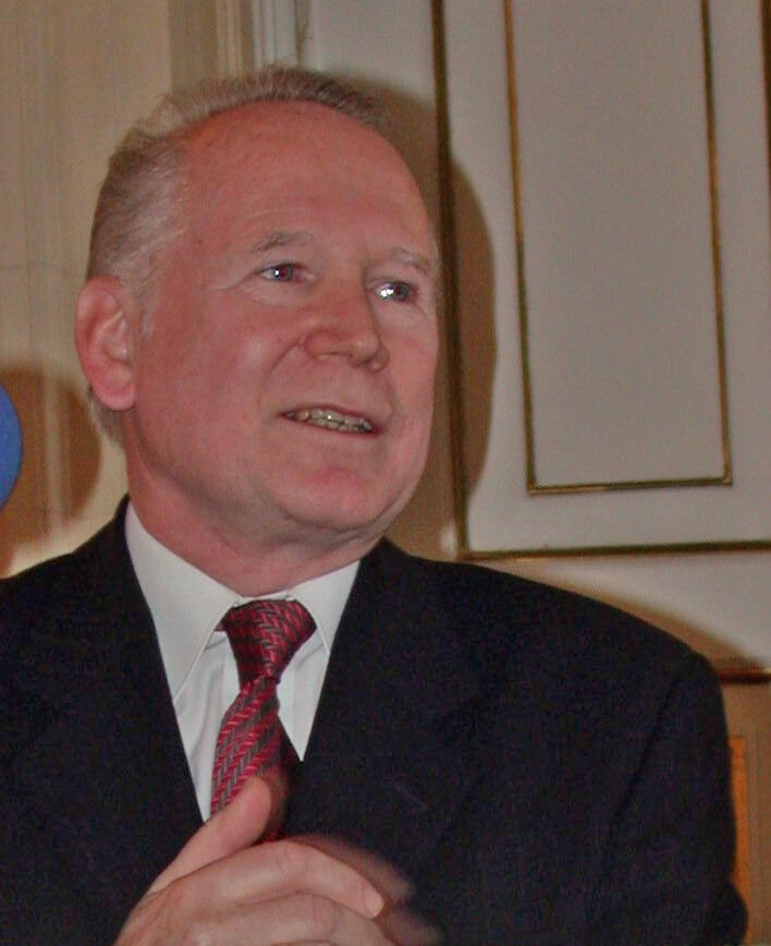 Prof. Maciej Nowicki 