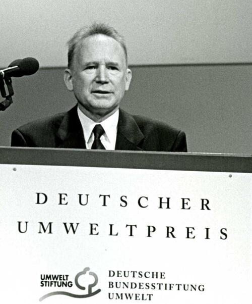 Prof. Maciej Nowicki 