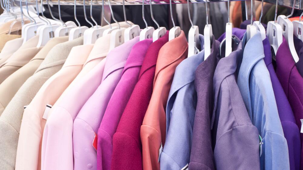 Die Textilindustrie, Circular Economy, umfassende Kreislaufwirtschaft © Canva