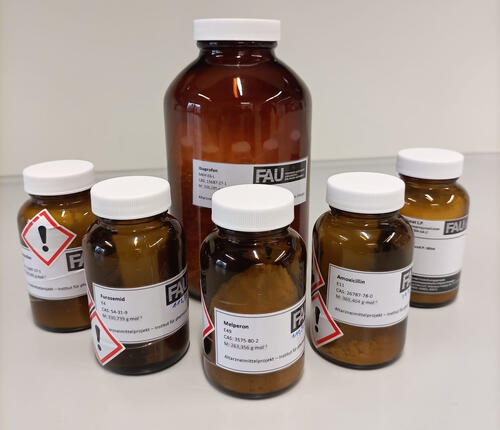 Global Recycling Day: Zurückgewonnene Wirkstoffe © Luca-Sophie Schuster und Luca Drees