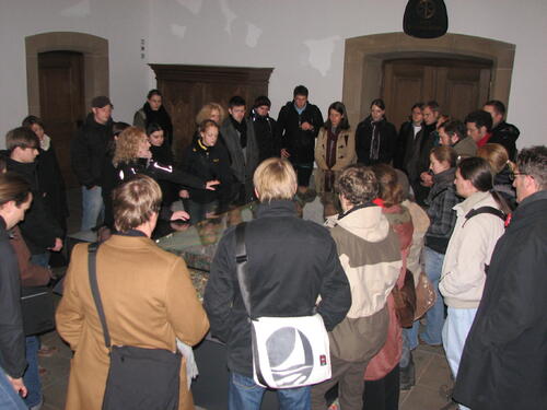 Rathaus- und Altstadtführung im Rahmen des Einführungsseminars 