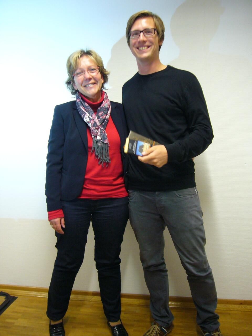 Verabschiedung von Niels Ohlsen auf dem Kommunikatorentreffen am 24.10.2014 in Kassel durch Dr. Hedda Schlegel-Starmann 