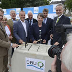 Grundsteinlegung Gruppenfoto © DBU/Hermann Pentermann