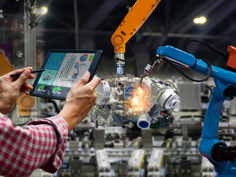 Nachhaltige Produkte erfordern, dass Ingenieurinnen und Ingenieure, die bereits in der Phase der Technologieentwicklung Nachhaltigkeitsaspekte berücksichtigen, potenzielle Dilemmata und Unsicherheiten von Technologien in Bezug auf Nachhaltigkeit erke © Canva/sompon_tom