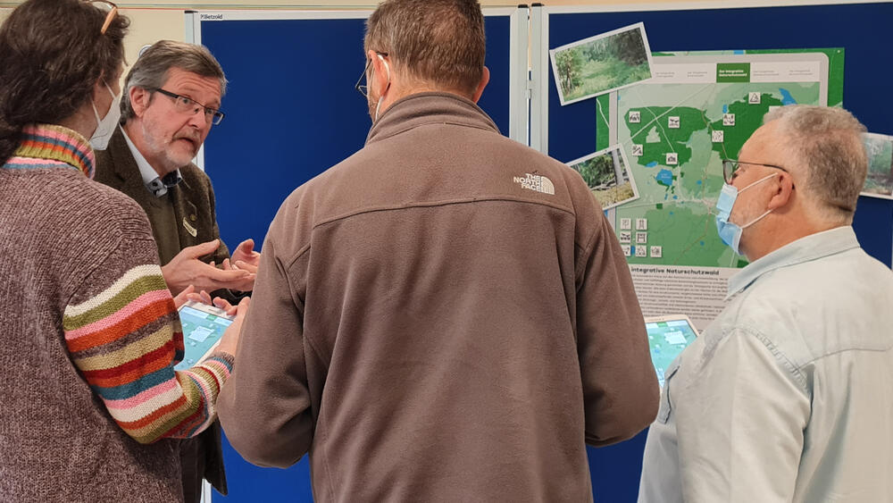 Vertreterinnen und Vertreter aus unterschiedlichen Bevölkerungsgruppen erörterten verschiedene Handlungsoptionen © MCC2021