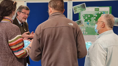 Vertreterinnen und Vertreter aus unterschiedlichen Bevölkerungsgruppen erörterten verschiedene Handlungsoptionen © MCC2021