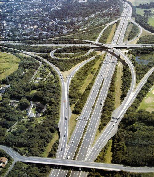 Autobahnkreuz Köln-Ost &copy; Straßen.NRW
