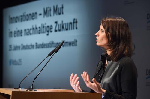 Schwarzelühr-Sutter 