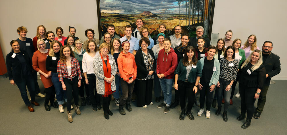 Fanden gemeinsam Wege für Natur und Landwirtschaft: Die Teilnehmenden des Jugendkongress 2021/22 © DBU/Markus Große Ophoff
