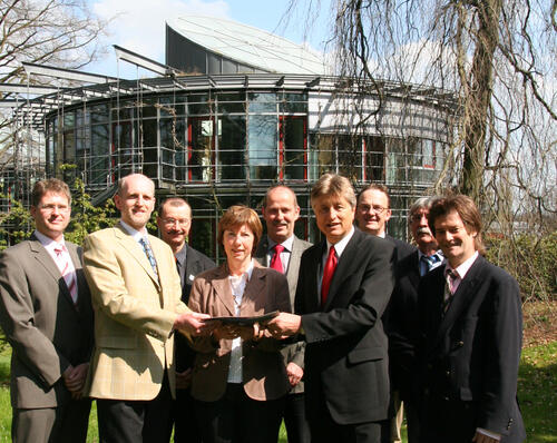 Bewilligungsübergabe Sommercamp 