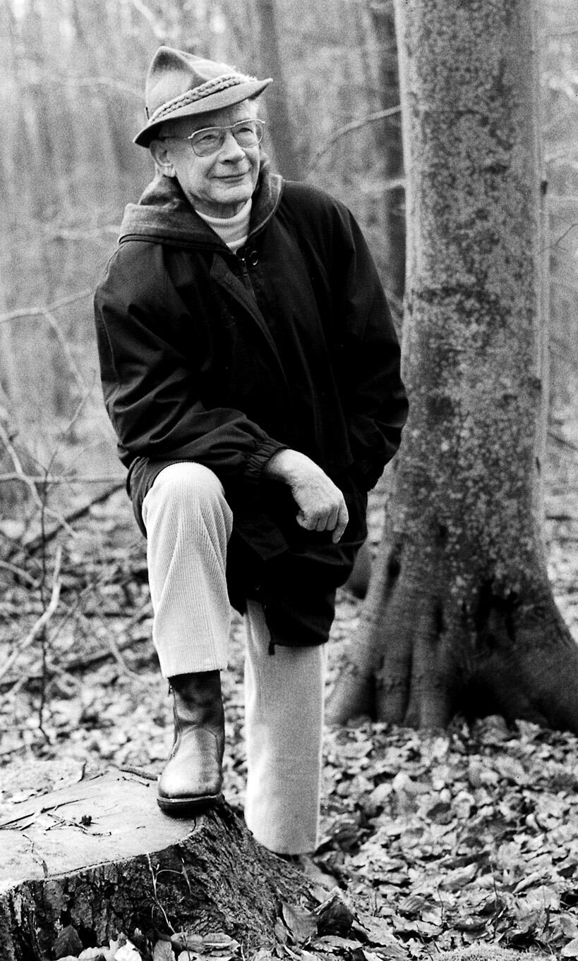 Professor Dr. Bernhard Ulrich 