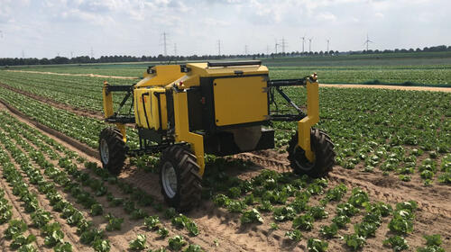 modern field robot © AI.Land GmbH