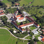 Kloster Benediktbeuern &copy; S.P. Helicopter Service