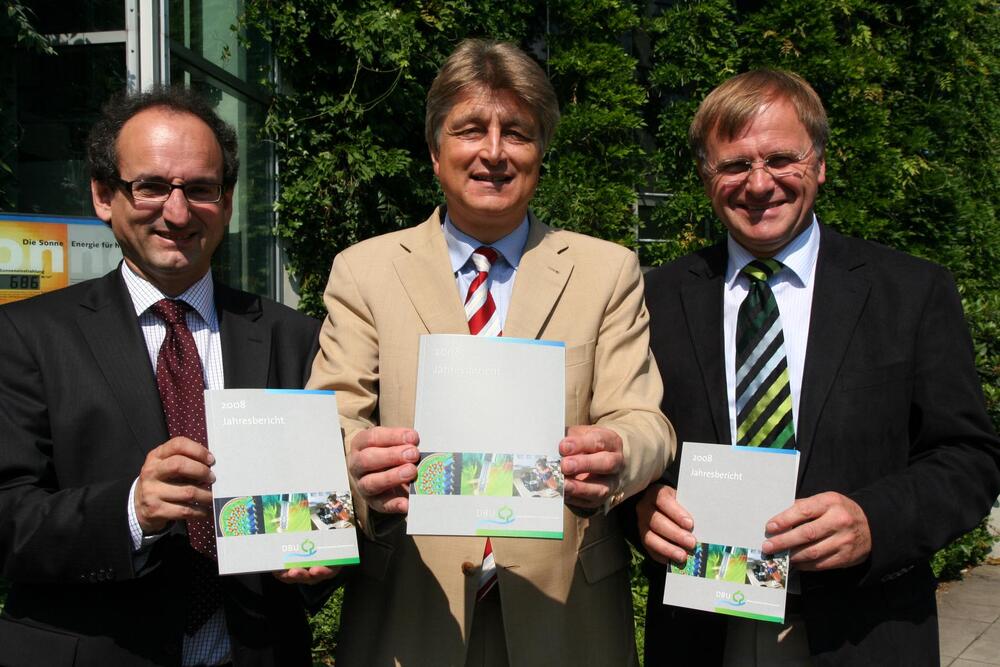 Präsentation Jahresbericht 08 